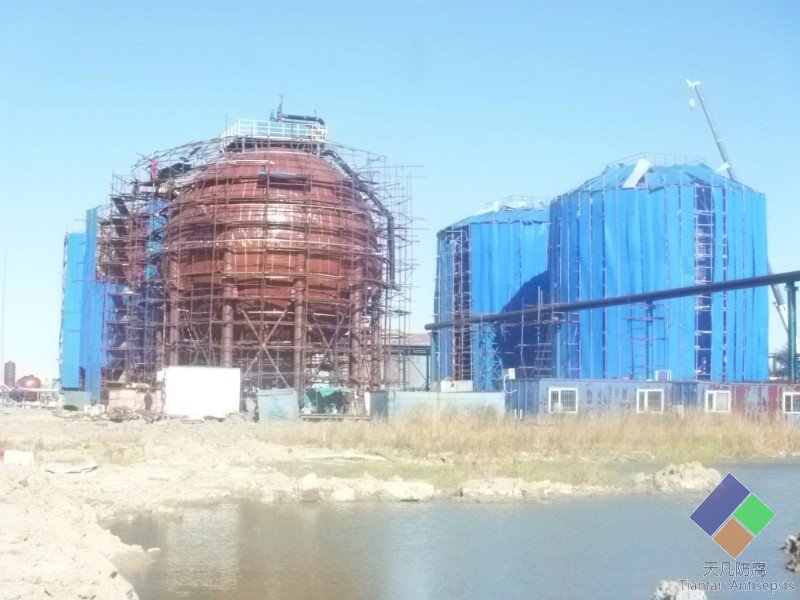 大慶石化ZARE防腐施工現(xiàn)場