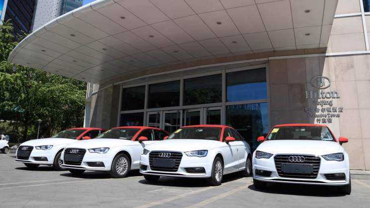 百元停車(chē)費(fèi)難住用戶(hù)，分時(shí)租賃汽車(chē)還在吃灰？        