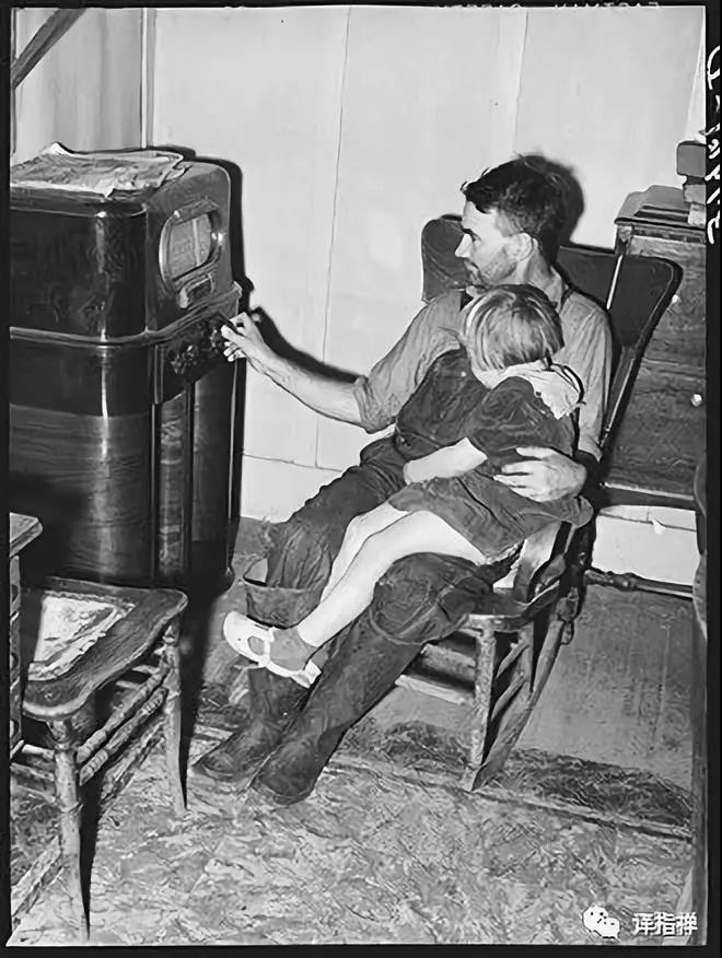 互聯(lián)網(wǎng)是我們孩子的哆啦A夢還是洪水猛獸？        